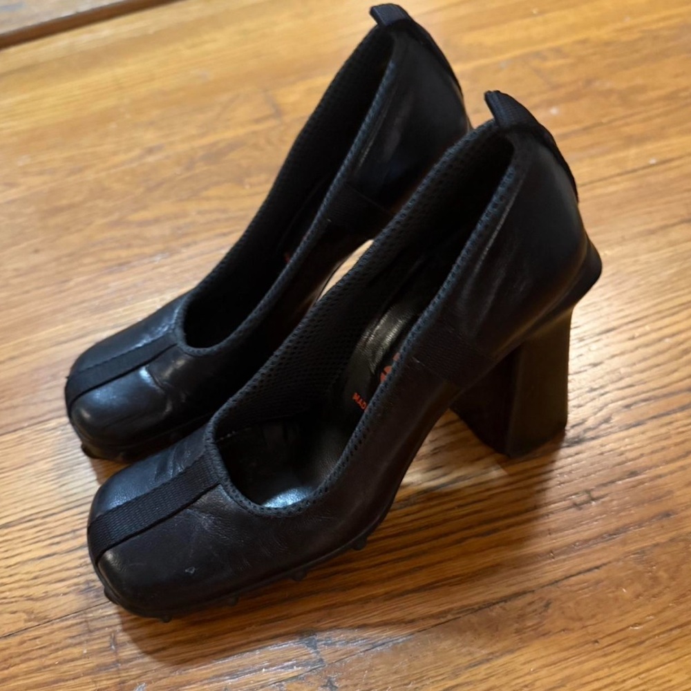 Elegant Black Women's Heels MIU MIU